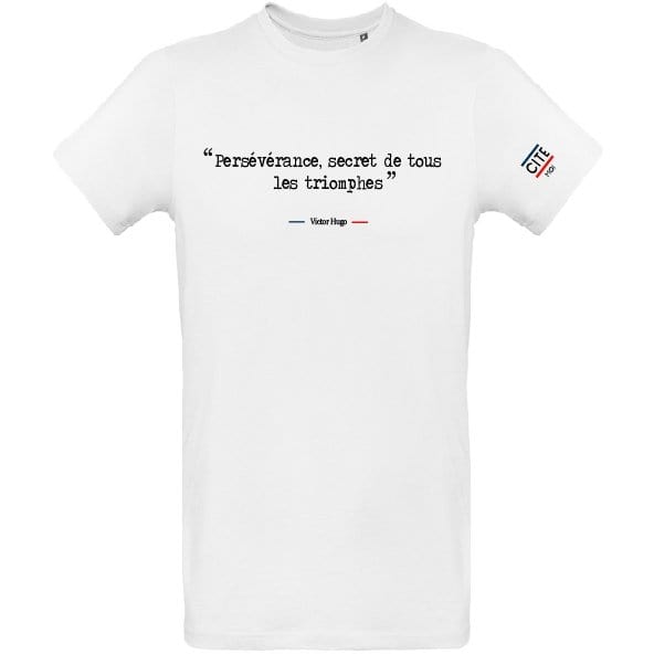 T-shirt homme blanc en coton bio de la marque cite moi avec écrit dessus la citation de Victor Hugo : Persévérance, secret de tous les triomphes
