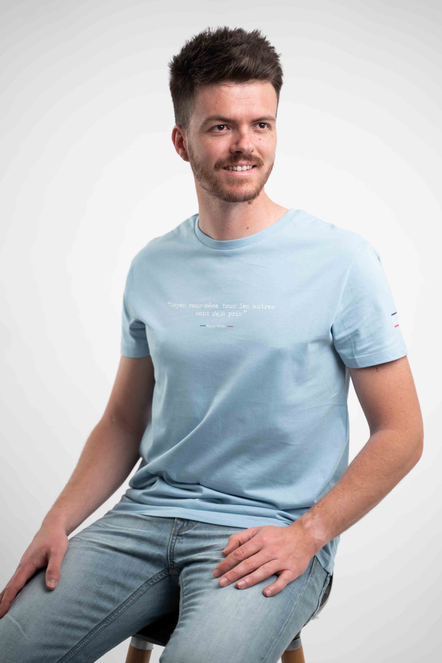 T-shirt bleu ciel homme personnalisable