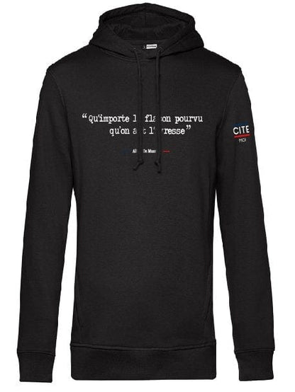 Sweat homme noir en coton bio de la marque cite moi avec écrit dessus la citation d'Alfred de Musset : Qu'importe le flacon pourvu qu'on ait l'ivresse